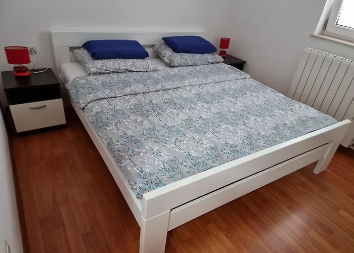 Katarina Apartment *